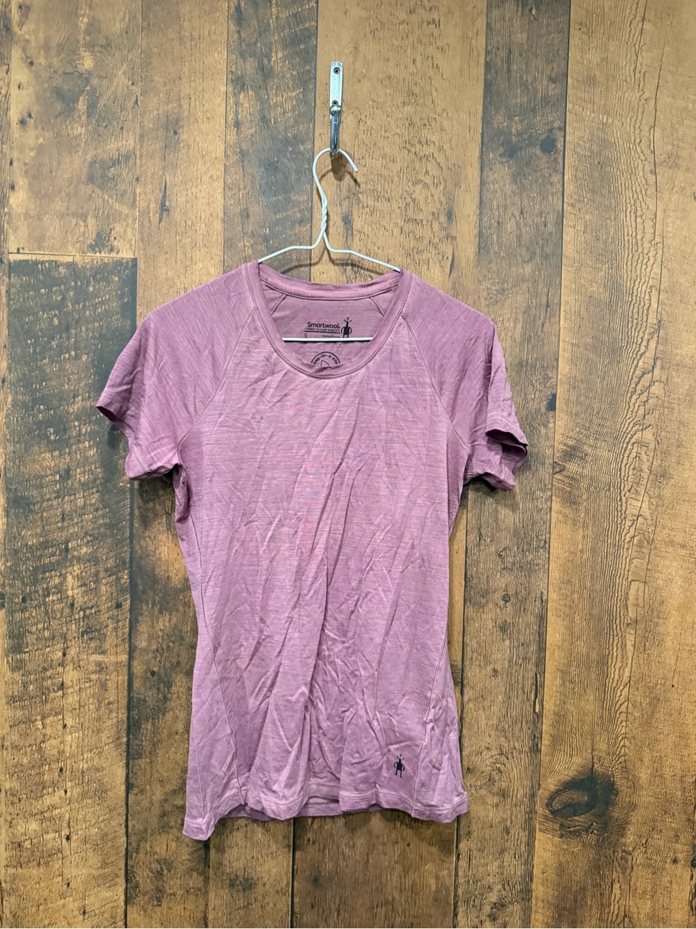 Women’s Smartwool short sleeve t shirt purple small EUC